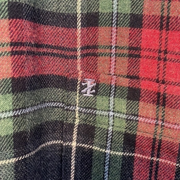 Izod Flannel Button Down Long Sleeve Plaid Shirt - Size XL - Picture 4 of 12
